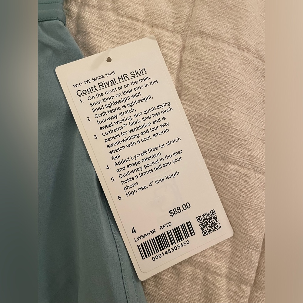 NWT Lululemon Court Rival High-Rise HR Skirt in Kohlrabi Green. Size 4. - Picture 9 of 11